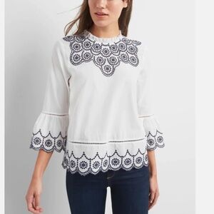 Gap Bell-sleeve eyelet top white black embroidered